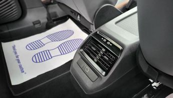 Volkswagen ID.4 Pro Performance 77kWh 1ST Edition Auto 5dr