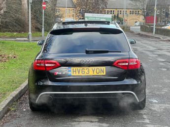 Audi RS4 Avant 4.2 FSI V8 S Tronic quattro Euro 5 5dr