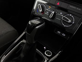 Volkswagen T-Cross 1.0 TSI MOVE DSG Euro 6 (s/s) 5dr