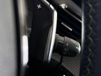 Peugeot 208 1.2 PureTech GT Premium EAT Euro 6 (s/s) 5dr