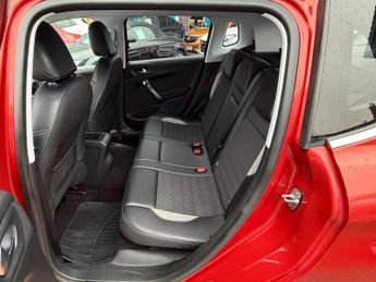 Peugeot 2008 1.2 PureTech Allure SUV 5dr Petrol ETG Euro 6 (s/s) (82 ps)