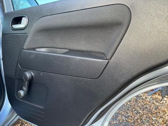 Ford Fusion 1.4 Plus Durashift EST 5dr