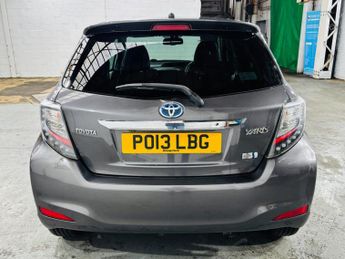 Toyota Yaris 1.5 VVT-h T Spirit CVT Euro 5 5dr