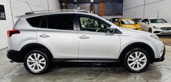 Toyota RAV4 2.2 D-CAT Invincible Auto 4WD Euro 5 5dr