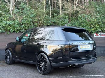 Land Rover Range Rover 2.0 P400e 13.1kWh Westminster Black Auto 4WD Euro 6 (s/s) 5dr