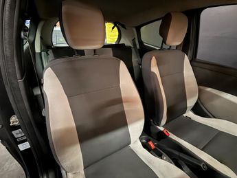 Renault Clio 1.2 Bizu Euro 5 3dr