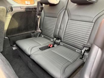 Land Rover Discovery 2.0 SD4 HSE Auto 4WD Euro 6 (s/s) 5dr