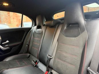 Mercedes-Benz A Class 1.3 A180 AMG Line 7G-DCT Euro 6 (s/s) 5dr