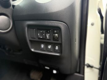 Nissan Juke 1.6 Tekna XTRON Euro 6 5dr