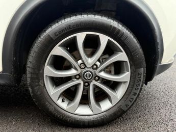 Nissan Juke 1.6 Tekna XTRON Euro 6 5dr