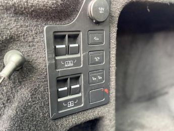 Land Rover Discovery 2.0 SD4 HSE Auto 4WD Euro 6 (s/s) 5dr