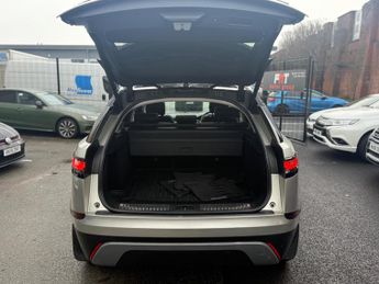 Land Rover Range Rover Velar 2.0 D240 SE Auto 4WD Euro 6 (s/s) 5dr