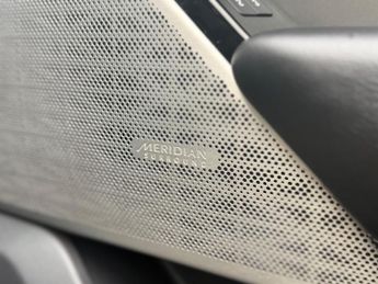 Land Rover Range Rover Velar 2.0 D240 SE Auto 4WD Euro 6 (s/s) 5dr