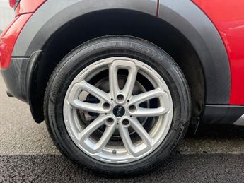 MINI Countryman 1.6 Cooper Auto ALL4 Euro 6 5dr