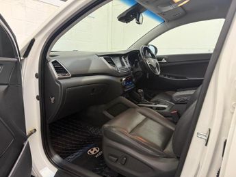 Hyundai TUCSON 1.7 CRDi Blue Drive Premium DCT Euro 6 (s/s) 5dr