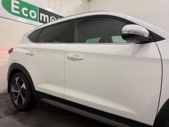 Hyundai TUCSON 1.7 CRDi Blue Drive Premium DCT Euro 6 (s/s) 5dr