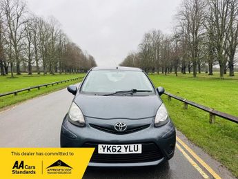 Toyota AYGO 1.0 VVT-i + Euro 5 5dr