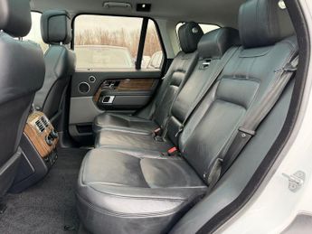 Land Rover Range Rover 3.0 TD V6 Vogue SE SUV 5dr Diesel Auto 4WD Euro 6 (s/s) (258 ps)