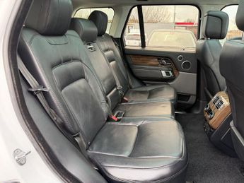 Land Rover Range Rover 3.0 TD V6 Vogue SE SUV 5dr Diesel Auto 4WD Euro 6 (s/s) (258 ps)