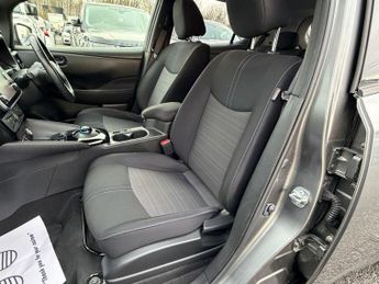 Nissan Leaf 24kWh Auto 5dr
