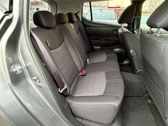 Nissan Leaf 24kWh Auto 5dr