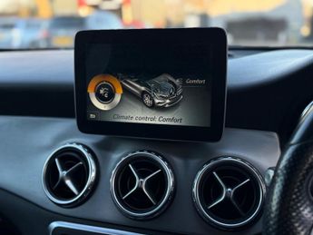 Mercedes-Benz GLA 1.6 GLA200 AMG Line (Executive) 7G-DCT Euro 6 (s/s) 5dr