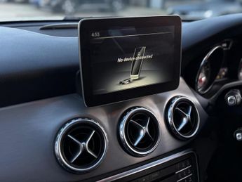 Mercedes-Benz GLA 1.6 GLA200 AMG Line (Executive) 7G-DCT Euro 6 (s/s) 5dr