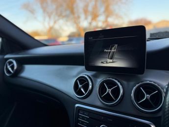 Mercedes-Benz GLA 1.6 GLA200 AMG Line (Executive) 7G-DCT Euro 6 (s/s) 5dr