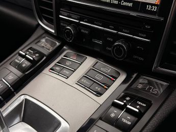 Porsche Panamera 3.0D V6 TiptronicS Euro 5 (s/s) 5dr