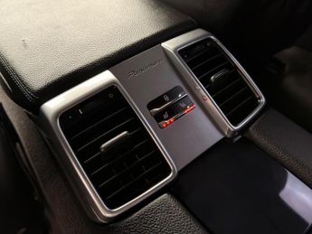 Porsche Panamera 3.0D V6 TiptronicS Euro 5 (s/s) 5dr
