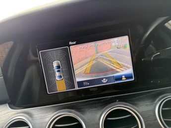 Mercedes-Benz E Class 2.0 E220d AMG Line G-Tronic+ Euro 6 (s/s) 4dr