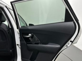 Kia Niro 1.6 GDi 8.9kWh 3 DCT Euro 6 (s/s) 5dr