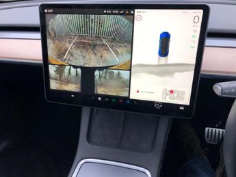 Tesla Model Y (Dual Motor) Performance Auto 4WDE 5dr