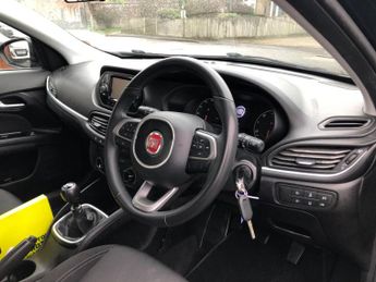 Fiat Tipo 1.4 T-Jet Easy Plus Euro 6 (s/s) 5dr