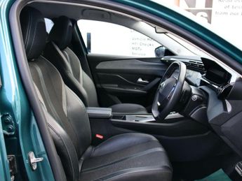 Peugeot 308 SW 1.6 12.4kWh Allure Premium Estate 5dr Petrol Plug-in Hybrid e-EA