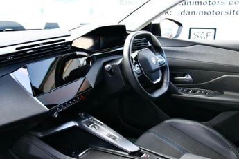 Peugeot 308 SW 1.6 12.4kWh Allure Premium Estate 5dr Petrol Plug-in Hybrid e-EA
