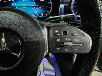 Mercedes-Benz CLA 2.0 CLA220 AMG Line (Premium Plus) Coupe 7G-DCT Euro 6 (s/s) 4dr