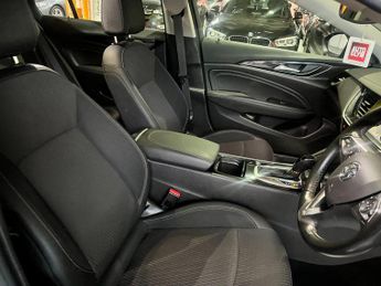 Vauxhall Insignia 2.0 Turbo D BlueInjection Tech Line Nav Grand Sport Euro 6 (s/s)