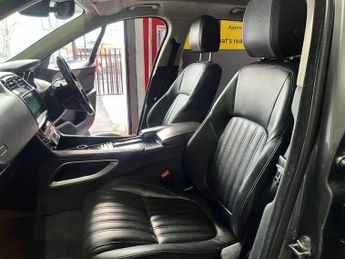 Jaguar F-PACE 2.0 D240 Portfolio Auto AWD Euro 6 (s/s) 5dr