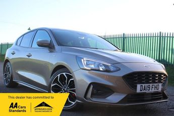 Ford Focus 1.0T EcoBoost ST-Line X Auto Euro 6 (s/s) 5dr