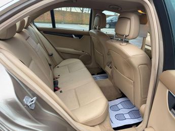 Mercedes-Benz C Class 1.8 C180K Elegance Saloon 4dr Petrol Auto Euro 4 (156 ps)