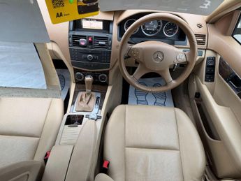 Mercedes-Benz C Class 1.8 C180K Elegance Saloon 4dr Petrol Auto Euro 4 (156 ps)
