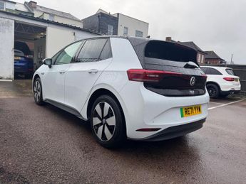 Volkswagen ID.3 Pro Performance 58kWh Family Auto 5dr