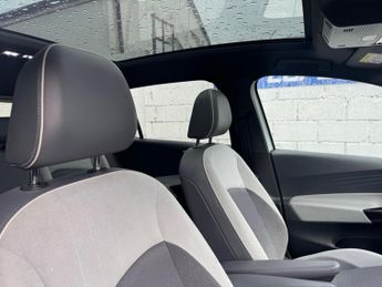 Volkswagen ID.3 Pro Performance 58kWh Family Auto 5dr