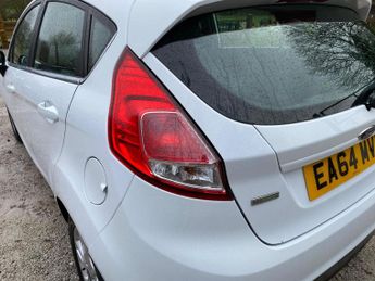 Ford Fiesta 1.0T EcoBoost Zetec Powershift Euro 5 5dr