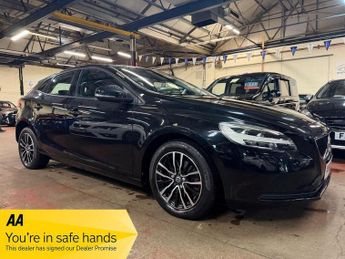 Volvo V40 2.0 T2 Momentum Euro 6 (s/s) 5dr