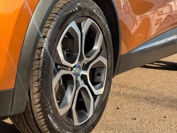 Renault Captur 1.6 E-TECH S Edition Auto Euro 6 (s/s) 5dr