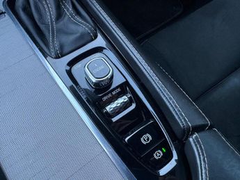 Volvo S90 2.0 D4 R-Design Auto Euro 6 (s/s) 4dr