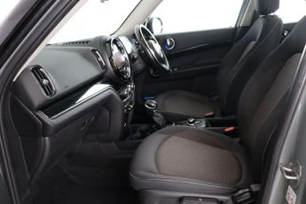 MINI Countryman 1.5 10kWh Cooper SE Classic Auto ALL4 Euro 6 (s/s) 5dr