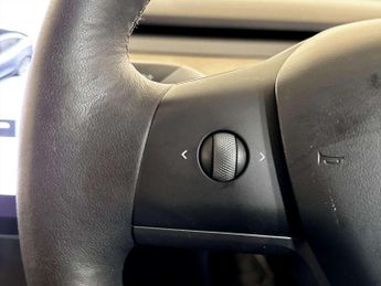 Tesla Model 3 (Dual Motor) Long Range Saloon 4dr Electric Auto 4WDE (346 ps)